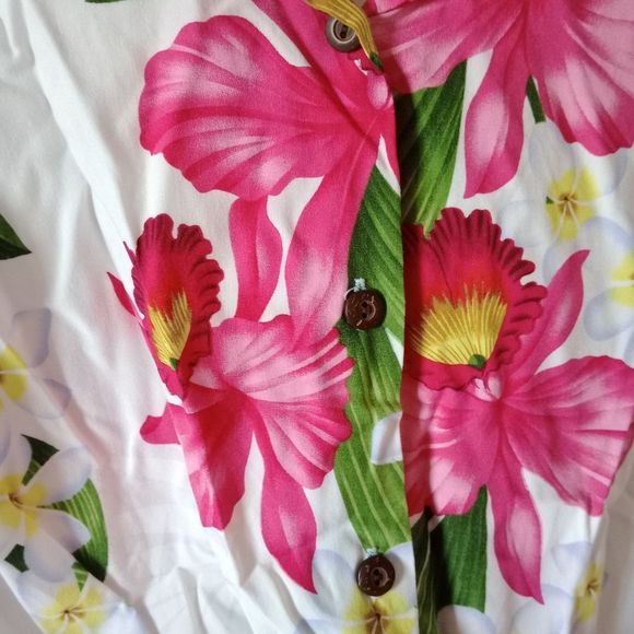 Two Palms Women's Hawaiian Button Down Shirt Plumeria Orchids size XL - Picture 7 of 9